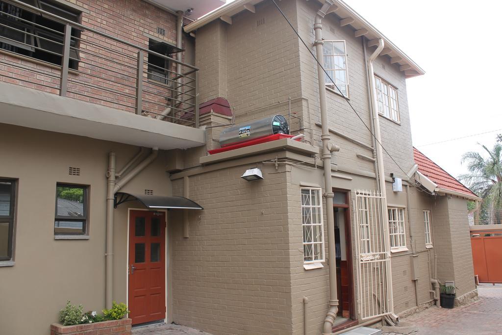 Miraton Guest Lodge Johannesburg Luaran gambar